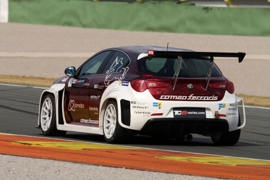  Alfa Romeo Giulietta TCR by Romeo Ferraris (940) 2016 года  (фото 34 из 40)